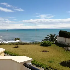  Apartamento A Pie De Playa. España